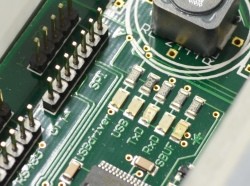 Simulujte, testujte, vyvíjajte - vývojové prostriedky Electronic Assembly Vám pomôžu